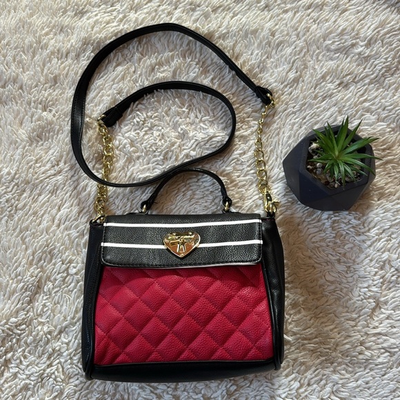 Betsey Johnson Swag North South Crossbody Heart and tote bag